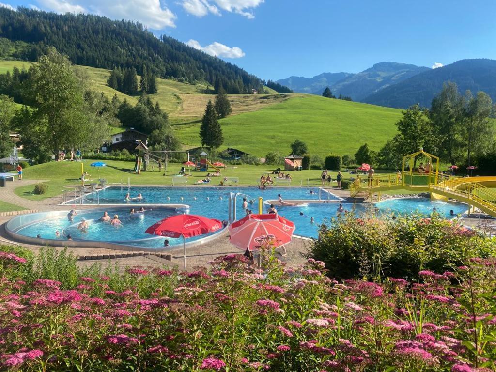 Sunny Apartment Maria Alm Exteriör bild